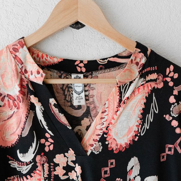 Honeyme Blouse Size Medium Black Pink Paisley Floral Print Tunic Top Made in USA - Picture 4 of 7